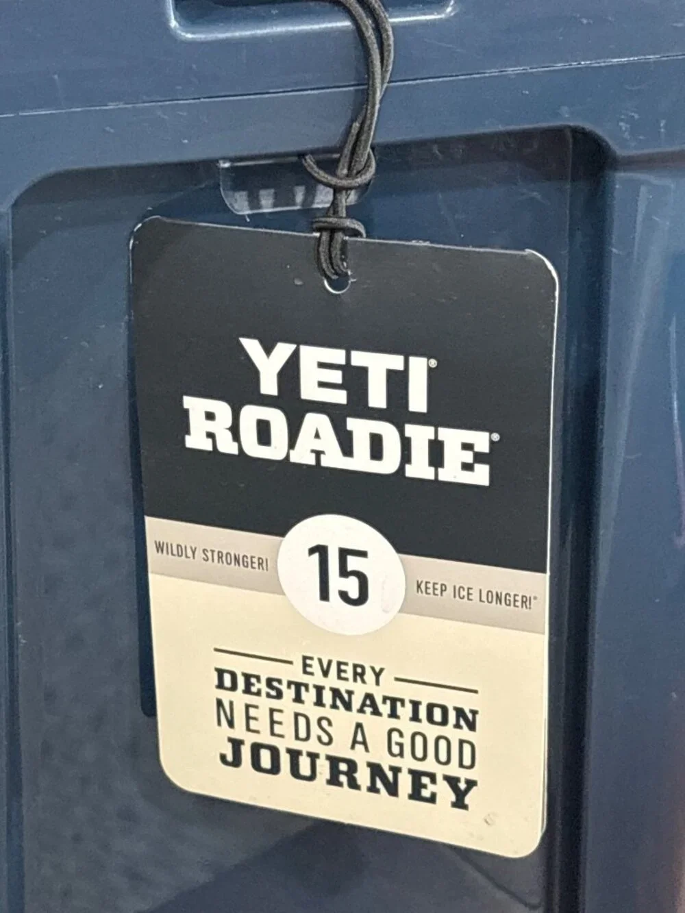YETI Roadie 15 Hard Cooler in Navy Blue with tags Travel Outdoors